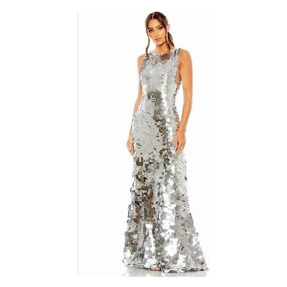 Mac Duggal Embellished Disc Sequin Sleeveless Gown Dress Silver Size 14 NWT - Picture 3 of 3